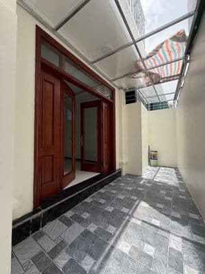 bán nhà 4 tầng Trạm Trôi ô tô đỗ sát nhà