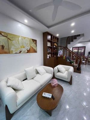 bán nhà Hữu Hoà - KIM GIANG-CẦU TÓ - 5 tầng mới