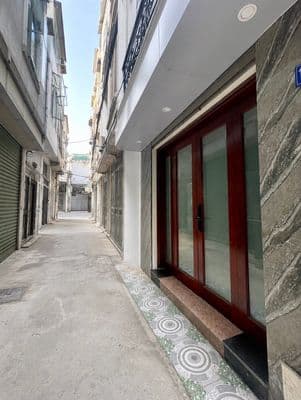 bán nhà đẹp 33m2 Hoàng Mai giá 4.2 tỷ