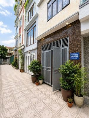 bán nhà đẹp Long Biên 4 tầng 4 ngủ