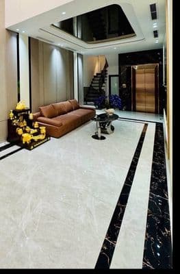 bán nhà 6 tầng tại Xuân Thủy, thang máy, full nội thất