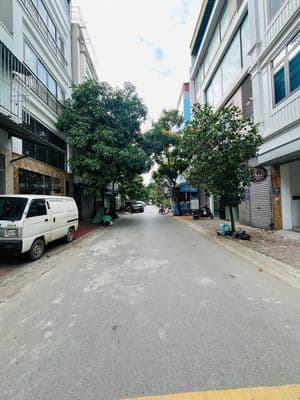 bán nhà 5 tầng Linh Đàm thang máy, ô tô tránh
