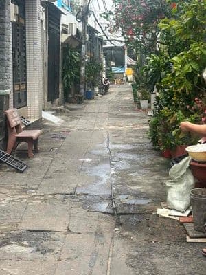 chính chủ ngộp cần bán gấp ,Đường dương tử quán, quận Bình Tân