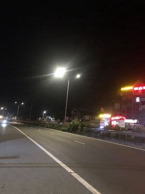 bán nhà 6 tầng ô tô vào nhà gần chợ