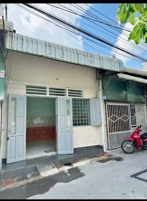 RẺ nhà cấp 4 gác lửng trung tâm Dĩ An - ngay ngã ba Ông Xã