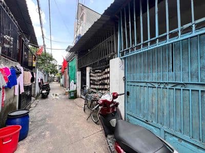 Nhà Trung Mỹ Tây q12-Tô Ký-4mx15m-Có PN dưới trệt-Nhỉnh 3 tỷ TL