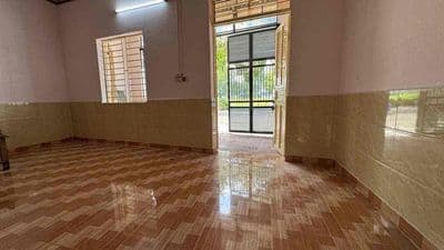 Nhà rộng rãi 2 phòng ngủ đường 9m Tam Đa gần Vin