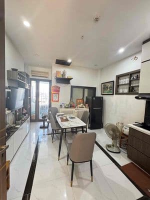 Bán CC Mini Tôn Đức Thắng gần Phố Cổ. Thoáng Đẹp khá Mới