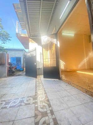 BÁN GẤP NHÀ SHR HOÀN CÔNG 60M2 NGAY QUẢNG TRƯỜNG TỈNH CHỈ 1,450 TỶ