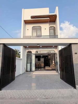 Kẹt tiền nên cần bán lại căn nhà lầu ở gần CX.75 Đồng Khởi. SHR-110m2