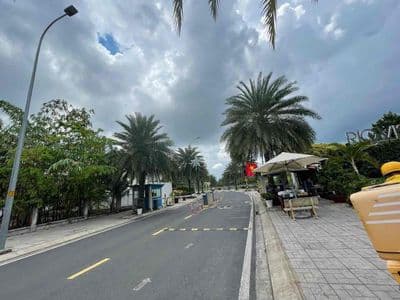 cho thuê nhà phố khu dân cư Riovista, Phước Long B, Q9 cũ