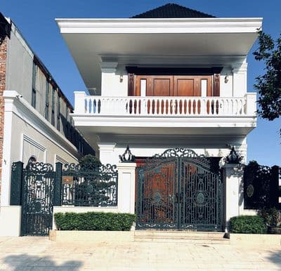 Nhà đẹp 2 lầu 4 phòng lớn gần sông sài gòn để ở_văn phòng công ty