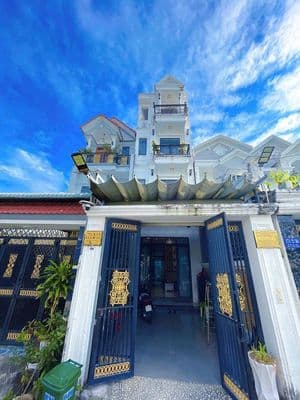 bán nhà 1 trệt 3 lầu Hiệp Thành Thủ Dầu Một