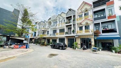 bán nhà mặt tiền An Phú 4PN 4WC giá 4,5 tỷ