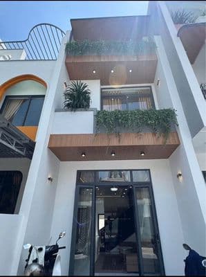 bán nhà phú mỹ 1 trệt 2 lầu gần chợ phú mỹ