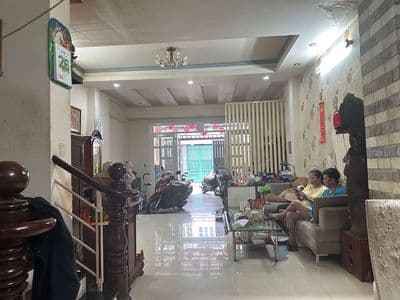 Bán Nhà gần bệnh viện Lê Văn Thịnh,Q2
