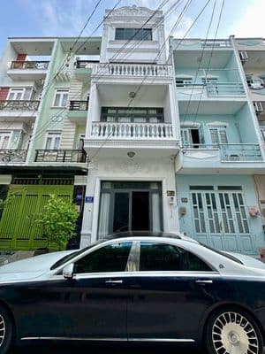 Hàng mới về Nhà hẻm xe tải ở 428// Chiến Lược