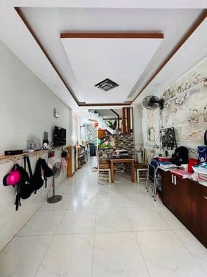 NHÀ HUỲNH TẤN PHÁT - 70M2 - 2 TẦNG - CÁCH MẶT TIỀN 100M - NHỈNH 5 TỶ