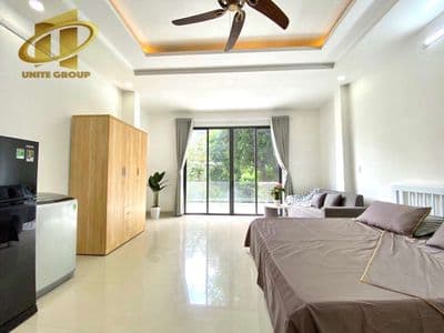 CHO THUÊ CĂN HỘ STUDIO BAN CÔNG FULL NỘI THẤT GẦN CRESCENT MALL