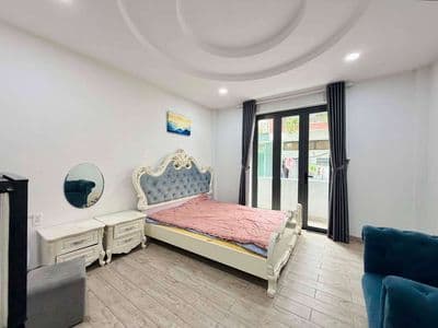 CHỦ GẤP BÁN ĐI NƯỚC NGOÀI TRẢ LÀ CHỐT- 60M2 - 9 PHÒNG KHÉP KÍN