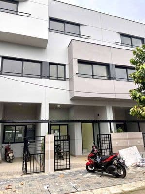 Cho thuê nhà gần ngã tư Bình Chuẩn