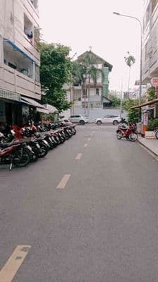 2xx tỷ - Chung cư P.3 p.4 - DT 50 m² (4 x 12.5) 2 PN, 1 PK, 1 bếp