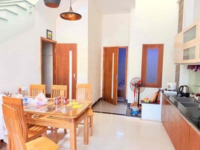 nhà đông nam sập hầm 6,95 tỷ Nam Tri Phương