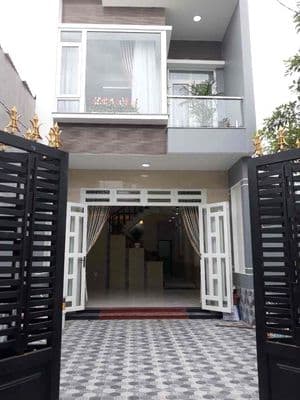 BÁN NHÀ 1 TRỆT 1 LẦU