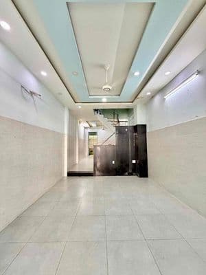 Cho thuê nhà giá siêu rẻ sát bên siêu thị Aeon giá 13tr có máy lạnh