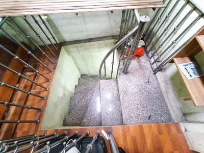 TẦM TIỀN HIẾM - SỔ RIÊNG CHÍNH CHỦ – LÔ GÓC 2 THOÁNG – 5 TẦNG DÂN XÂY
