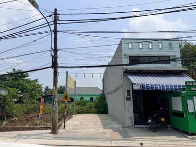 Mặt Tiền đường 8 gần chợ Long Phước, gần làng đại học