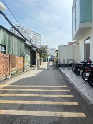 Sót lại đất góc 2 mặt tiền - gần xa lộ hà nội - metro - 165m² ngang 7m