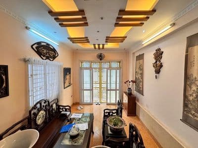 Bán gấp ! Nhà đẹp lô góc thoáng sáng , nội thất sang trọng - 40m2