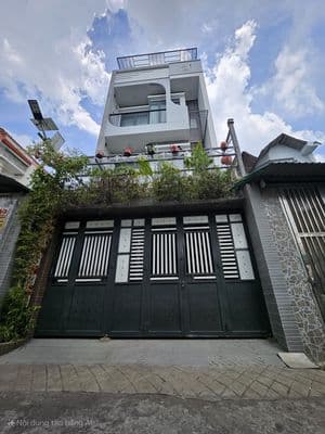 NHÀ 4 TẦNG DT 106M2 VỪA Ở VỪA CHO THUÊ CHDV 30tr/tháng P.TAM BÌNH