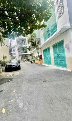 Nguyên Căn HXH Trệt 1 Lững Phạm Văn Đồng.Gần Sân bay
