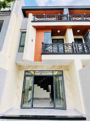 Cho Thuê nha Ngang 5 - Xe tải Thông kinh doanh và làm VP