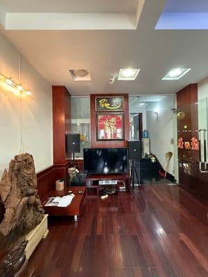 Nhà 4x20m, 5 tầng, MT Tạ Quang Bửu, P.4, Q.8