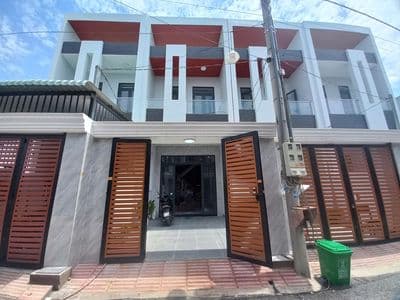 Nhà mới xây, Khu dân cư đẹp, Làm việc trực tiếp chủ