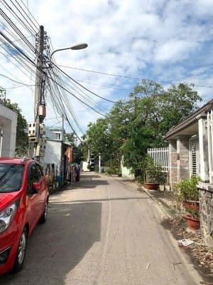 Bán đất ngang 7m gần siêu thị, kdc phú hoà, giá rẻ nhất khu