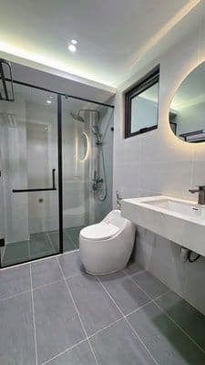 bán nhà 6 tầng Hoàng Văn Thái giá 12.95 tỷ