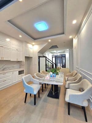 bán nhà 4 tầng Cổ Linh Thạch Bàn giá rẻ