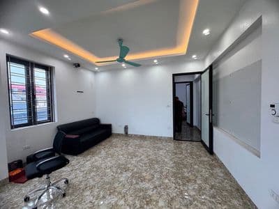 bán nhà đẹp Nam Hồng giá chỉ hơn 10 tỷ