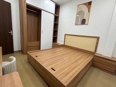 Nhà 42m2 Trần Quốc Vượng Cầu Giấy, 8.5 Tỷ, 5 Tầng