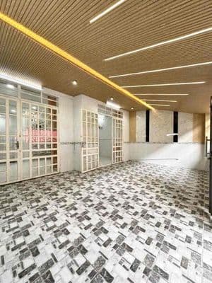 Ngang lớn hiếm 7.2m -Giáp Tên Lửa Q6