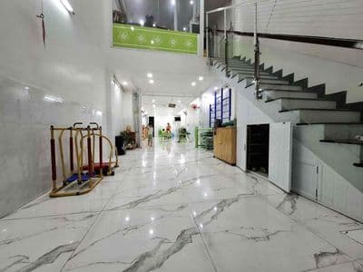 Mặt Tiền Nguyễn Hữu Tiến - 76m2 - 5 tầng giá 14,5 tỷ thương lượng