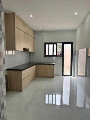 Bán nhà 4 tầng hẻm ô tô Hoàng Văn Thụ