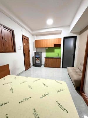 Studio siêu hiếm trống ngay chợ bà chiểu