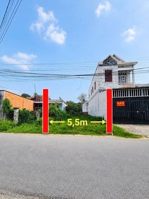 Cần tiền - Bán lô đất mặt tiền đường nhựa, 140m² (5,5x26). SHR