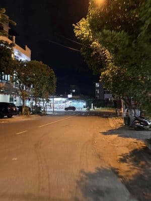 Bán nhà đẹp giá mềm