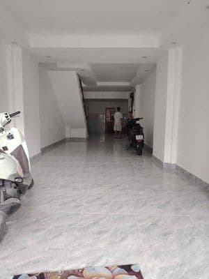 Cho thuê nhà chính chủ 100m2 - mt nguyễn thị minh khai, q1 - giá 33tr